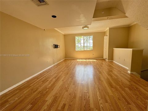 2801 NE 185th St 705 Aventura FL 33180