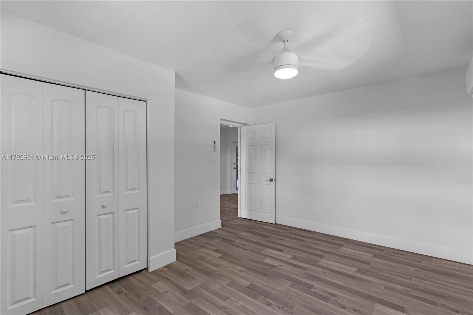 HOLIDAY HOMESITES - Residential