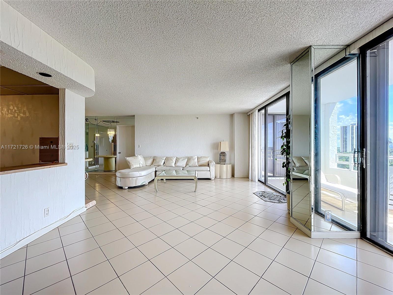 DELVISTA TOWERS CONDO - Residential