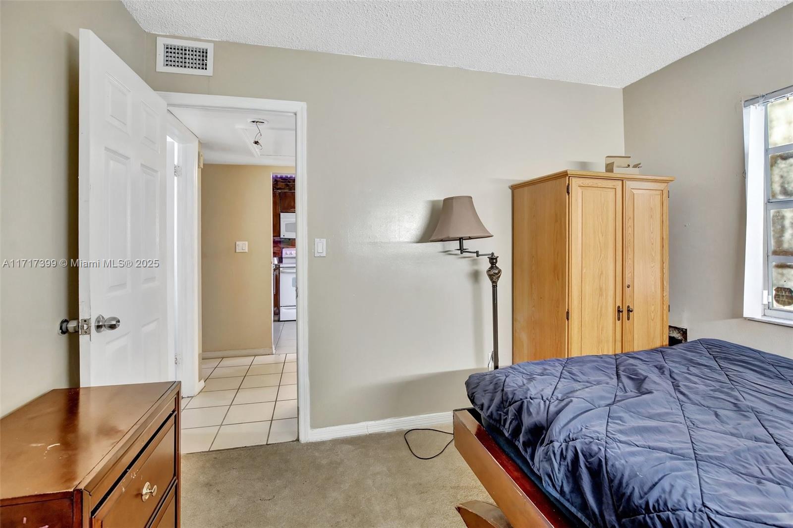 MONTEREY VILLAGE-TWO COND - Residential