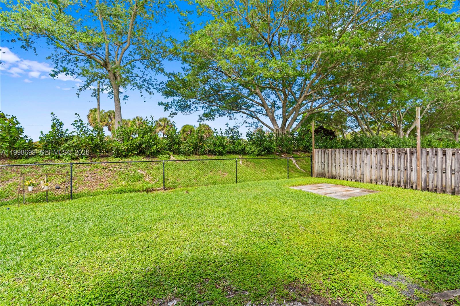 FOREST RIDGE CLUSTER HOME - Residential Lease