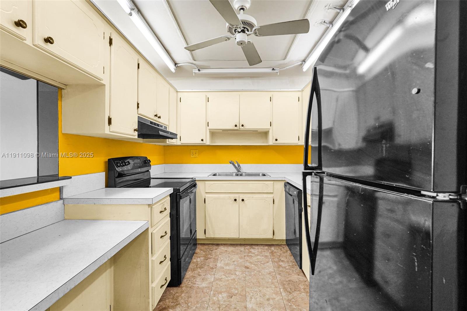 RIVIERA PARK CONDO - Residential