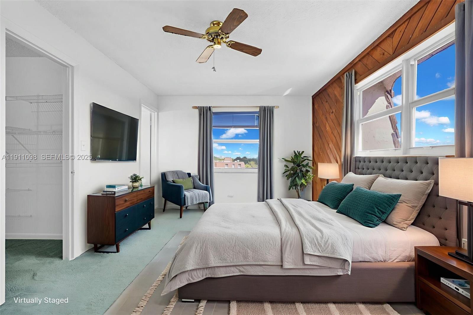 5911 NE 14th Ln 505S