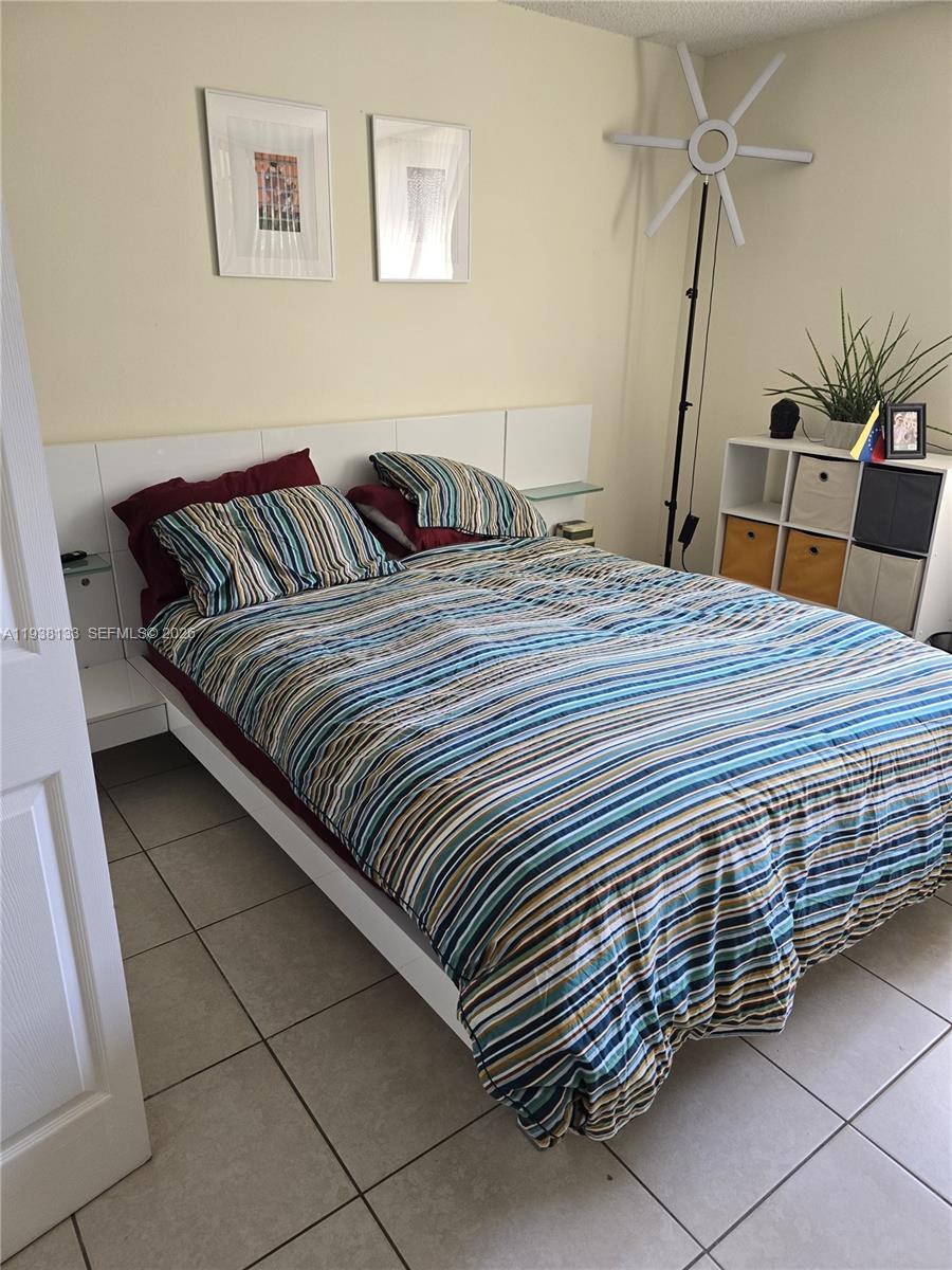 VERABELLA FALLS CONDO - Residential