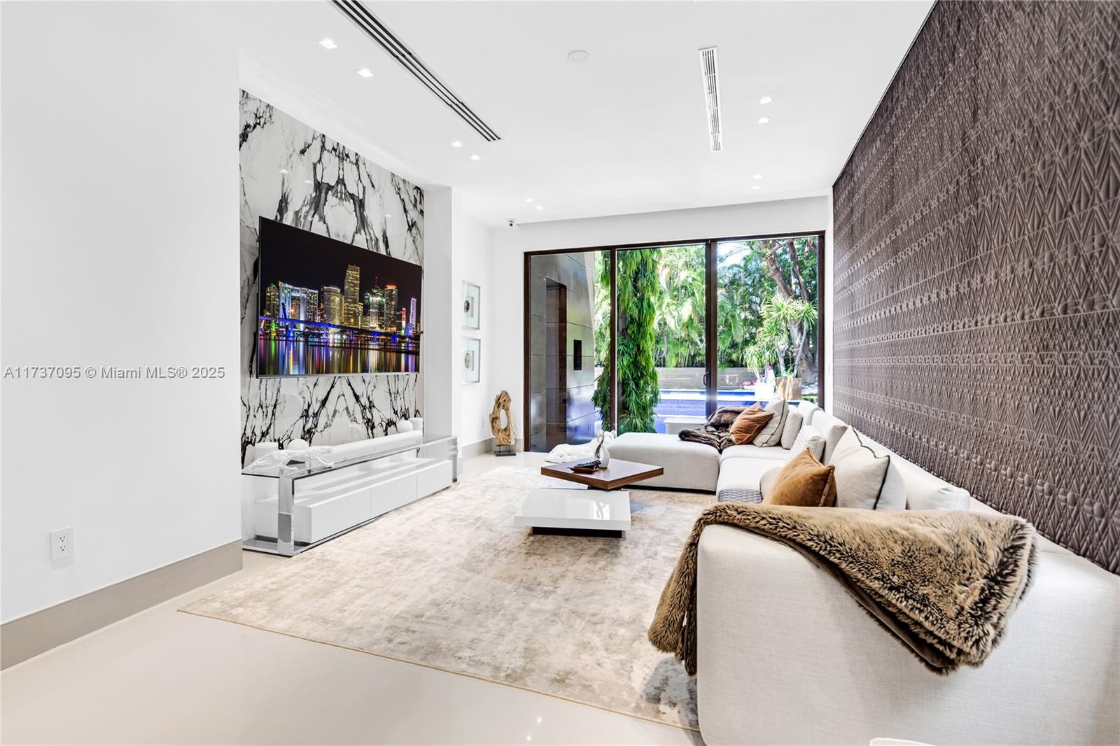 FLAMINGO TERRACE SUB - Residential