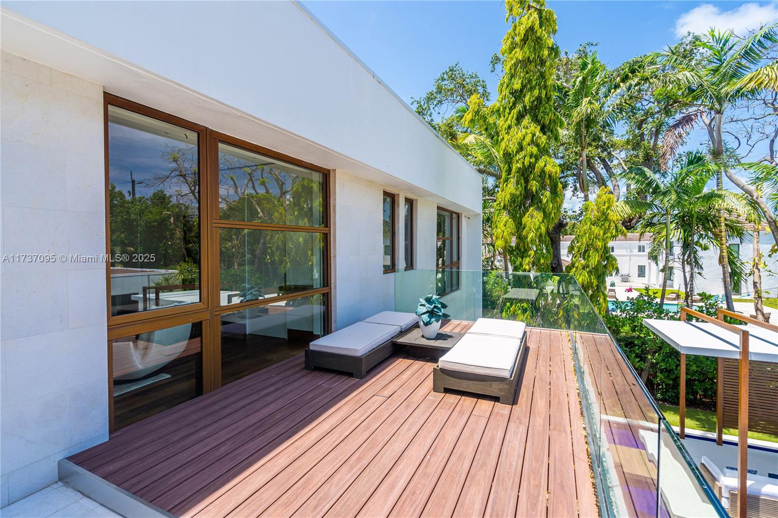 FLAMINGO TERRACE SUB - Residential