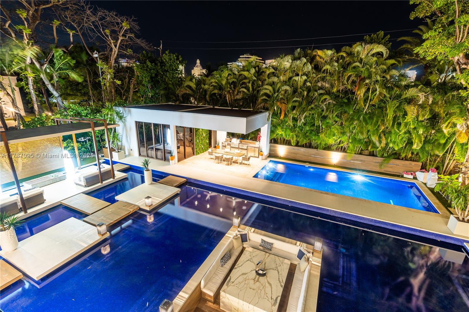 FLAMINGO TERRACE SUB - Residential