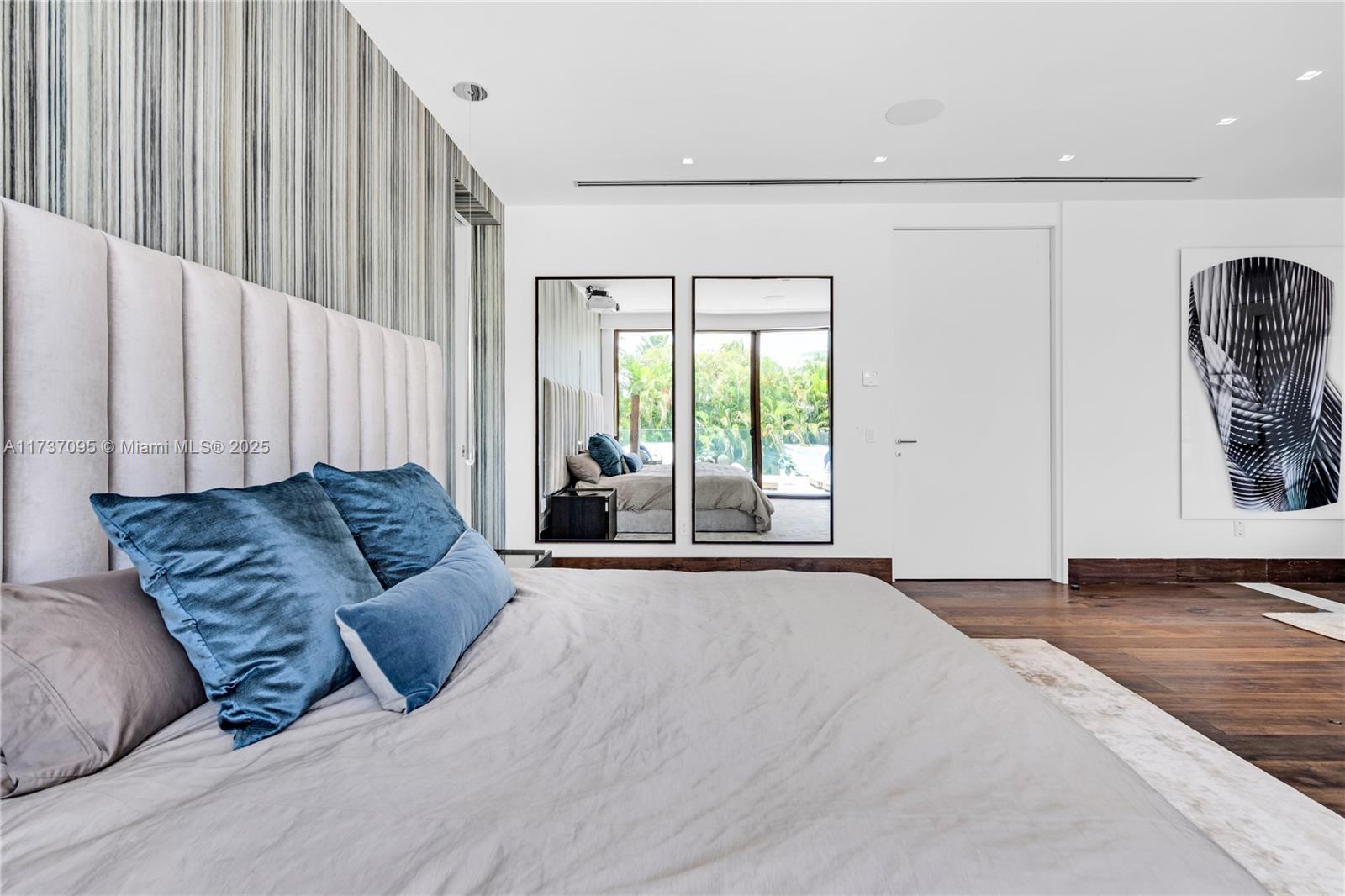 FLAMINGO TERRACE SUB - Residential