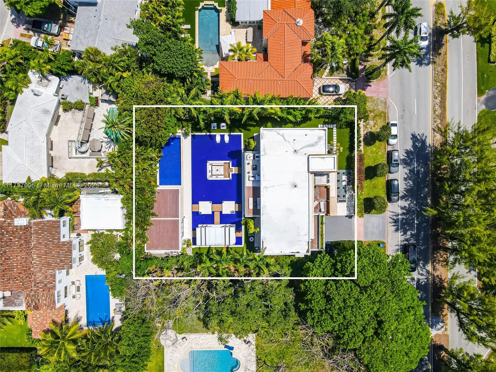 FLAMINGO TERRACE SUB - Residential