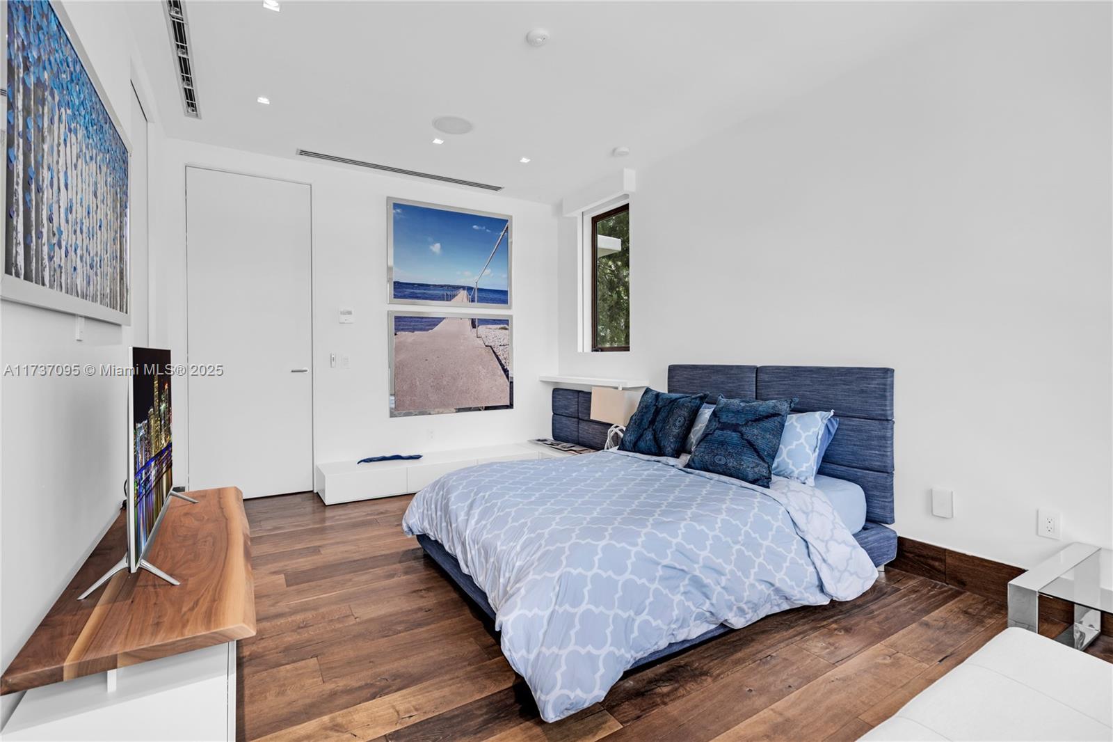 FLAMINGO TERRACE SUB - Residential