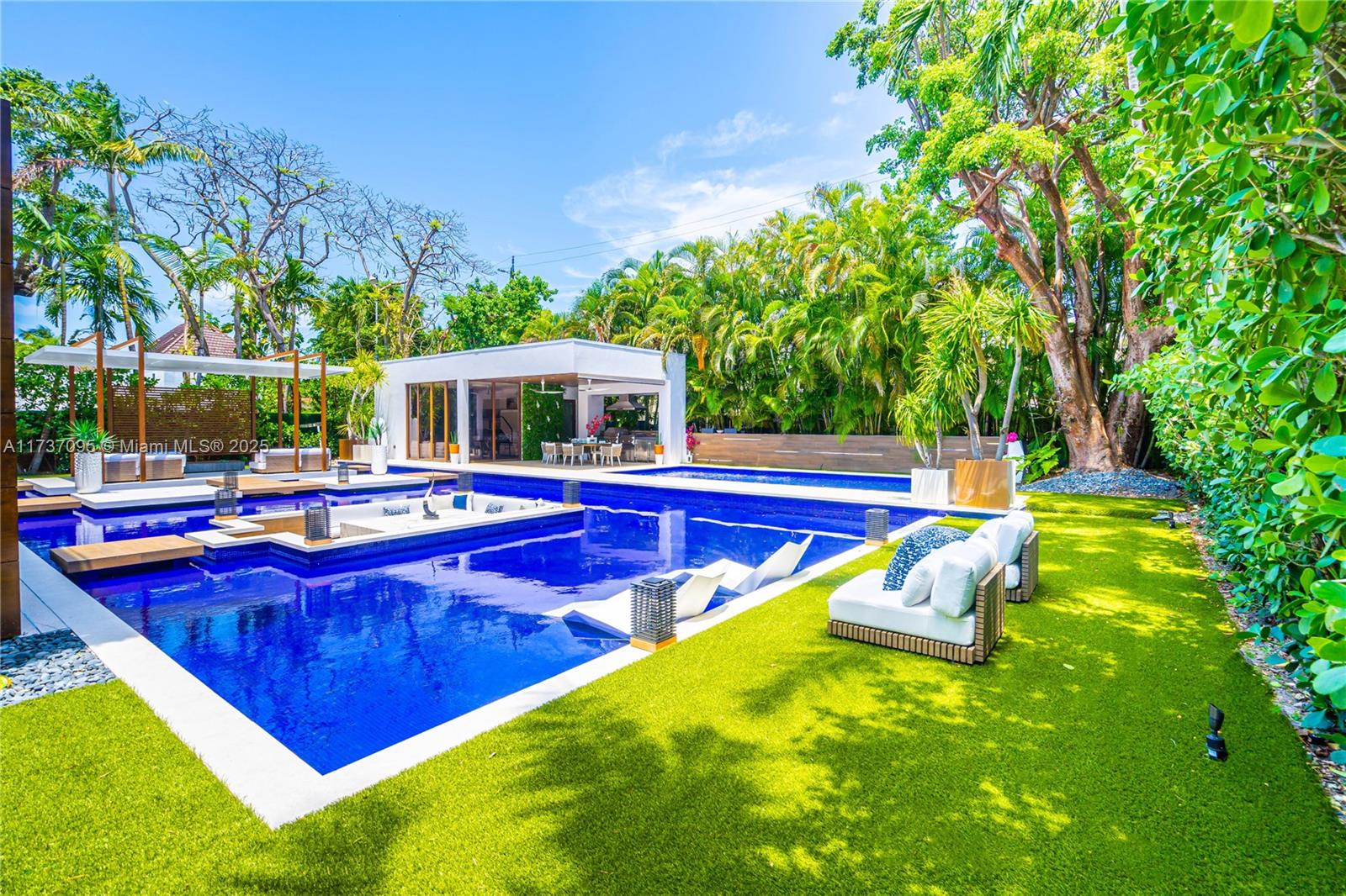 FLAMINGO TERRACE SUB - Residential