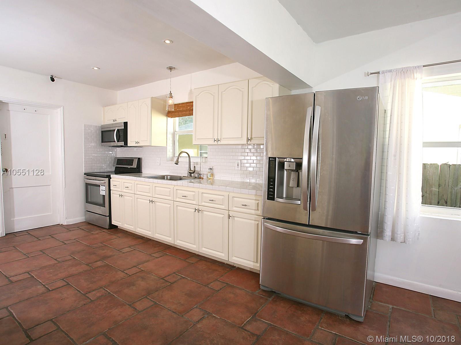 SHADOWLAWN - Residential