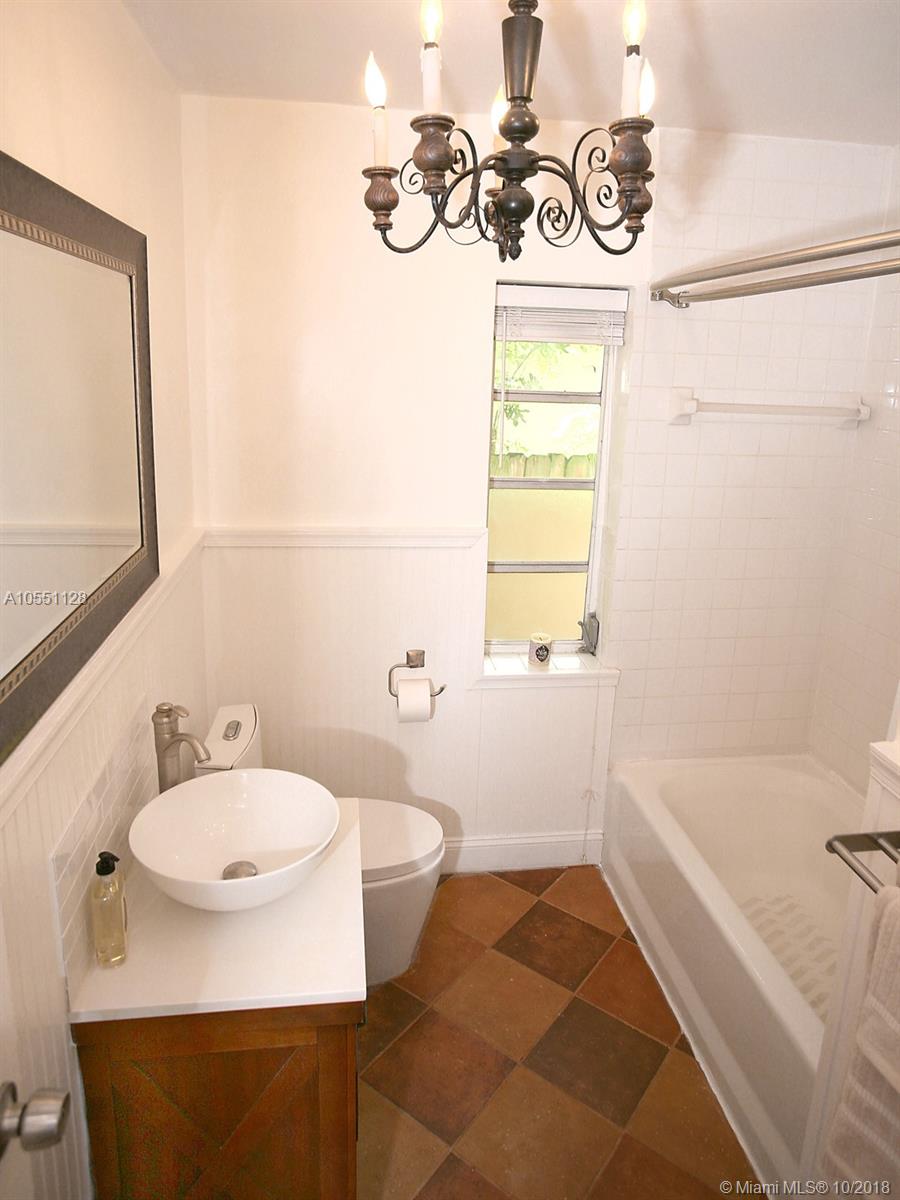 SHADOWLAWN - Residential