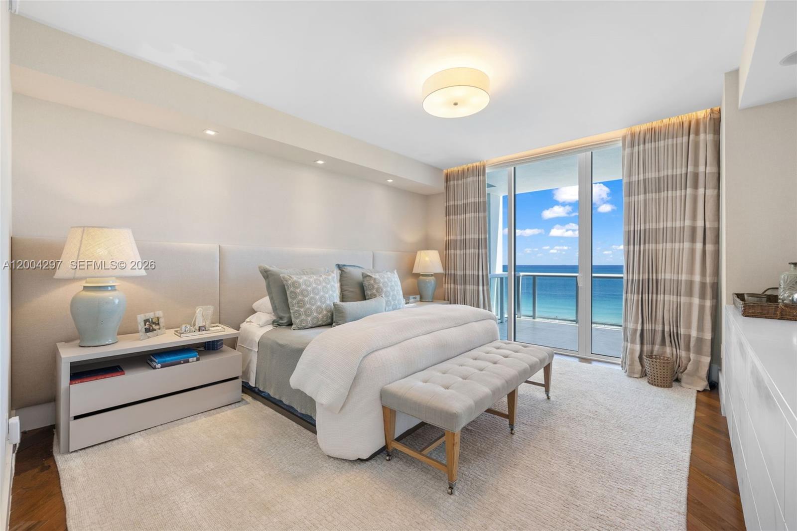 CONTINUUM ON SOUTH BEACH - Residential Lease