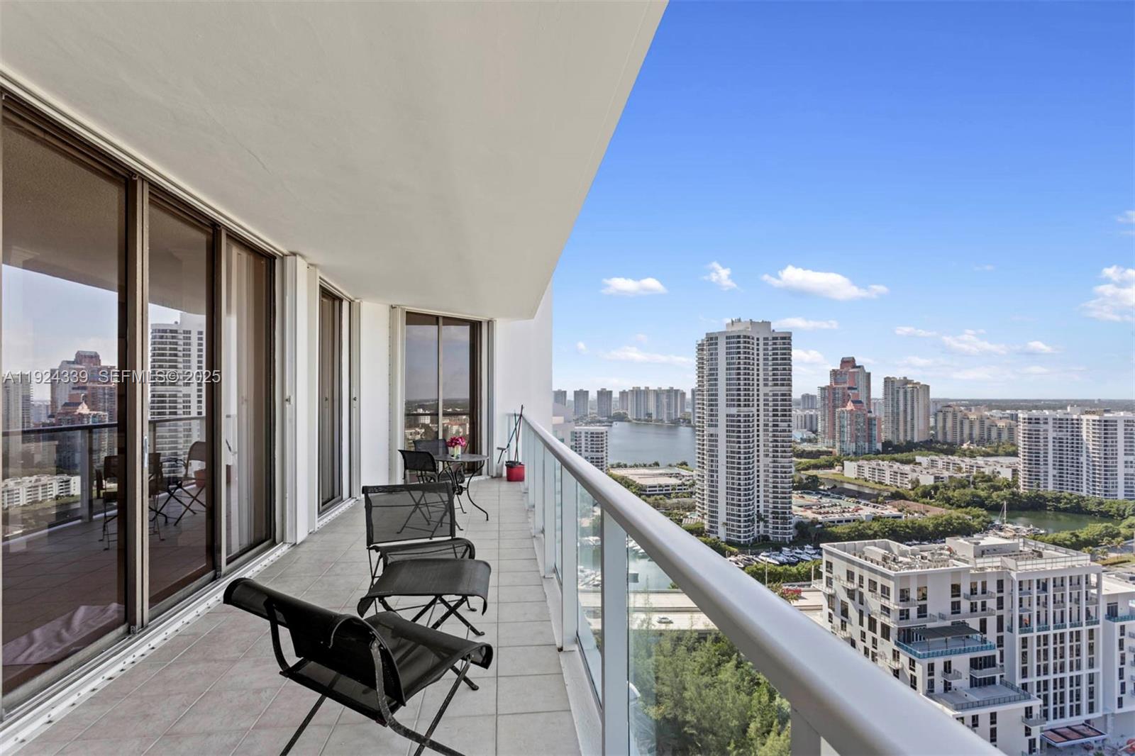 MARINA TOWER CONDO - Residential