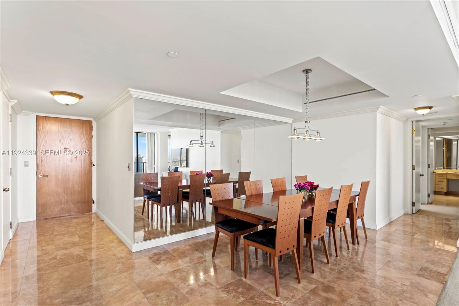 MARINA TOWER CONDO - Residential