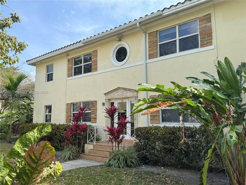 Tiny photo for 725 NE 91st St #1D, Miami Shores, FL 33138 (MLS # A12007715)
