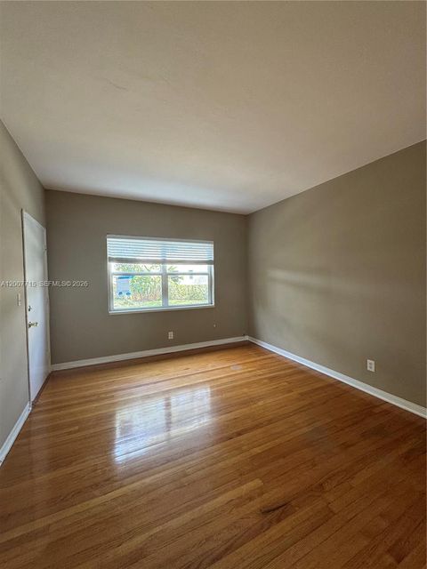 Tiny photo for 725 NE 91st St #1D, Miami Shores, FL 33138 (MLS # A12007715)