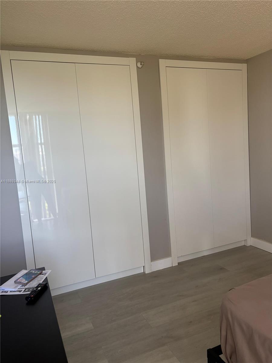 DELVISTA TOWERS CONDO TOW - Residential