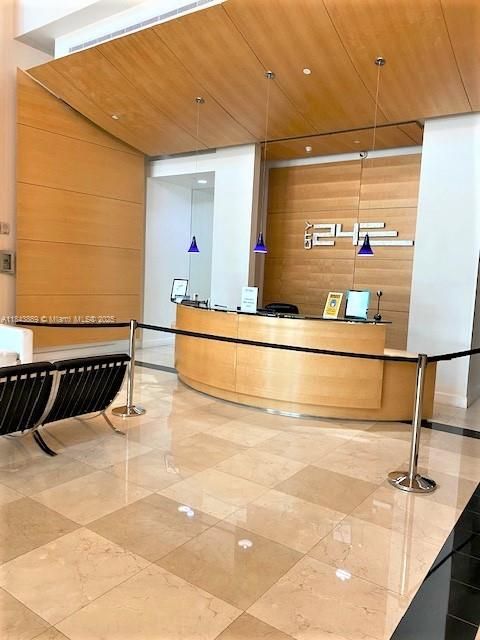 350 NE 24th St 1007 Miami FL 33137