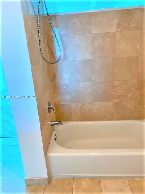 CITY 24 CONDO - Residential