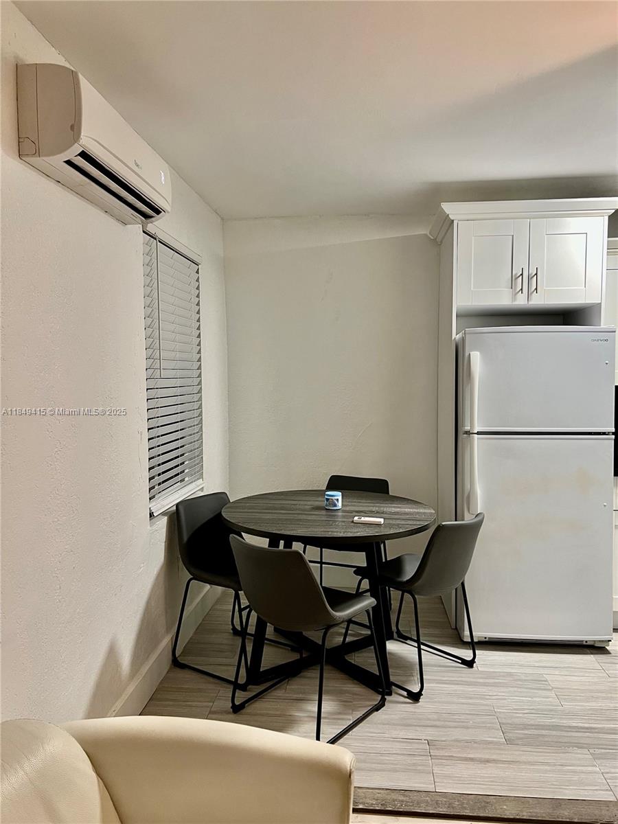 THE DOVE CONDO - Residential