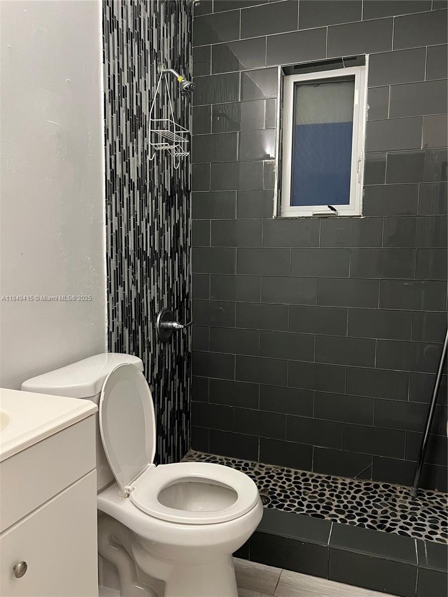 THE DOVE CONDO - Residential