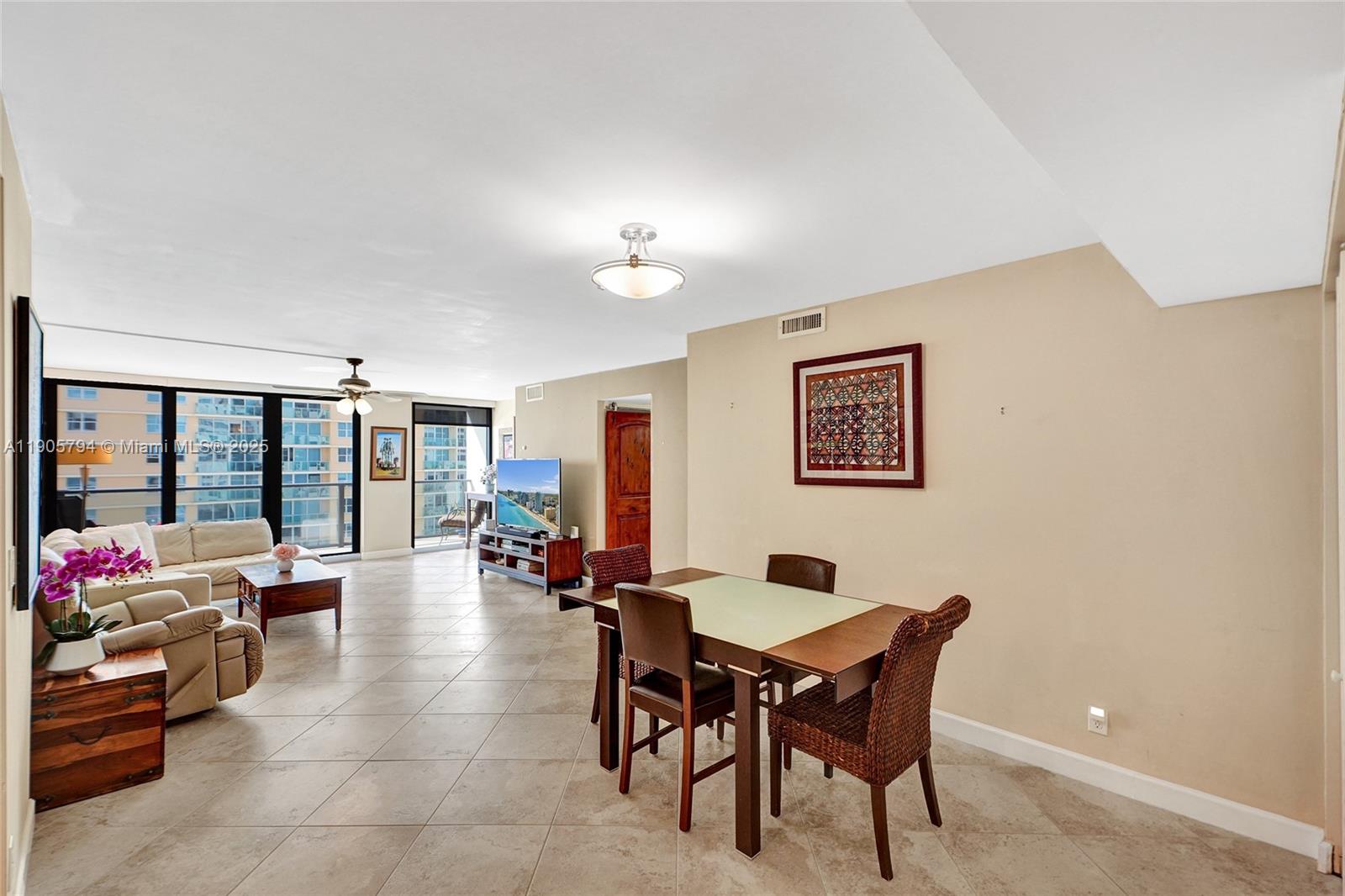 CATANIA CONDO - Residential