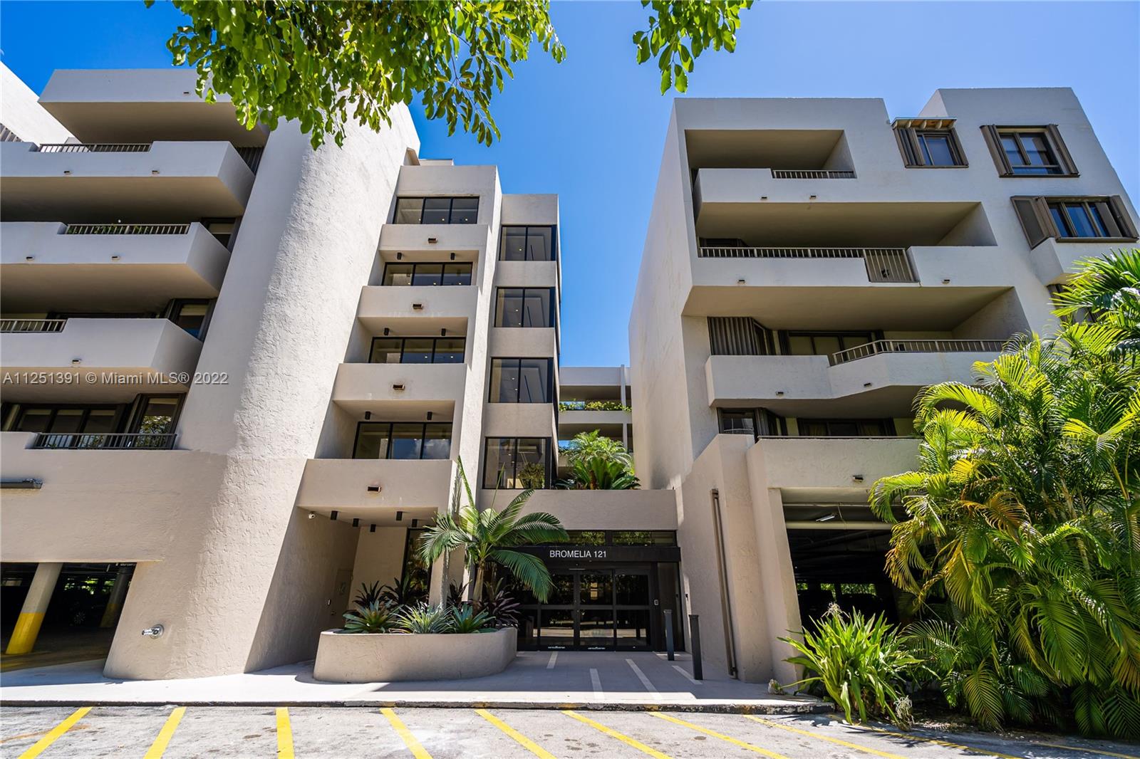 KEY COLONY NO 4 CONDO - Residential Lease