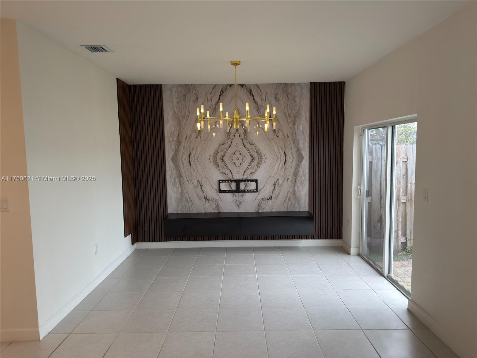 WESTVIEW - Residential