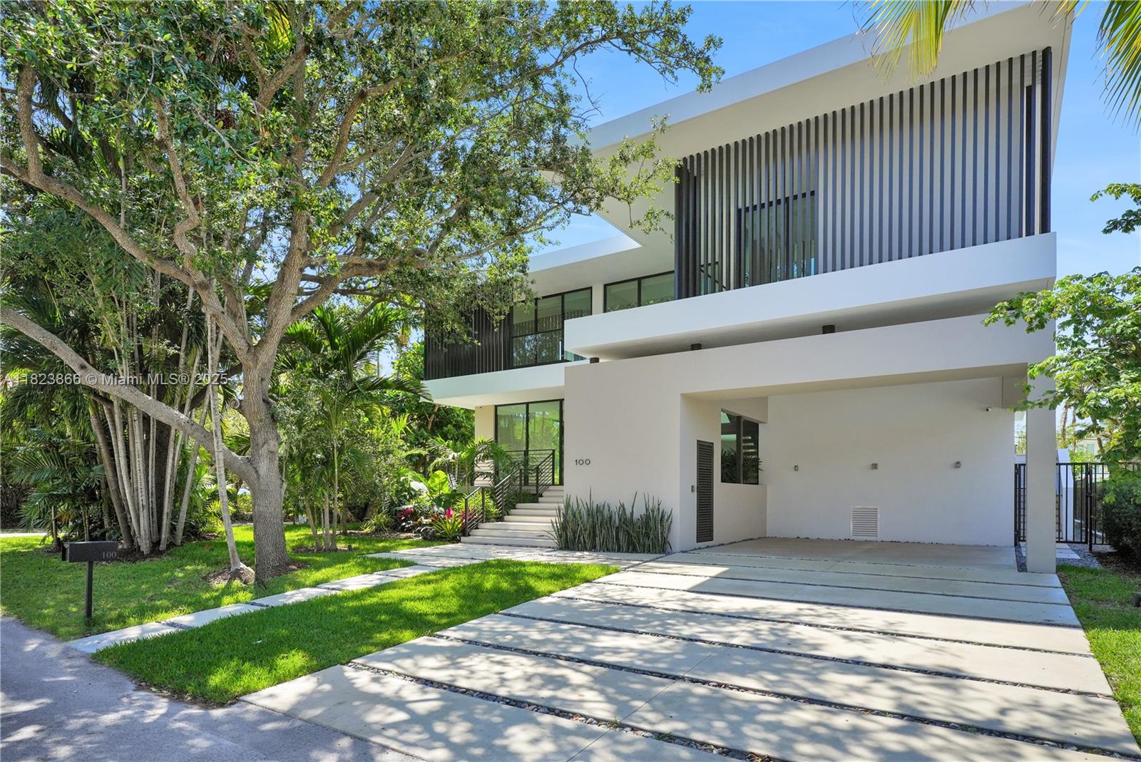 TROPICAL ISLE HOMES SUB 4 - Residential Lease