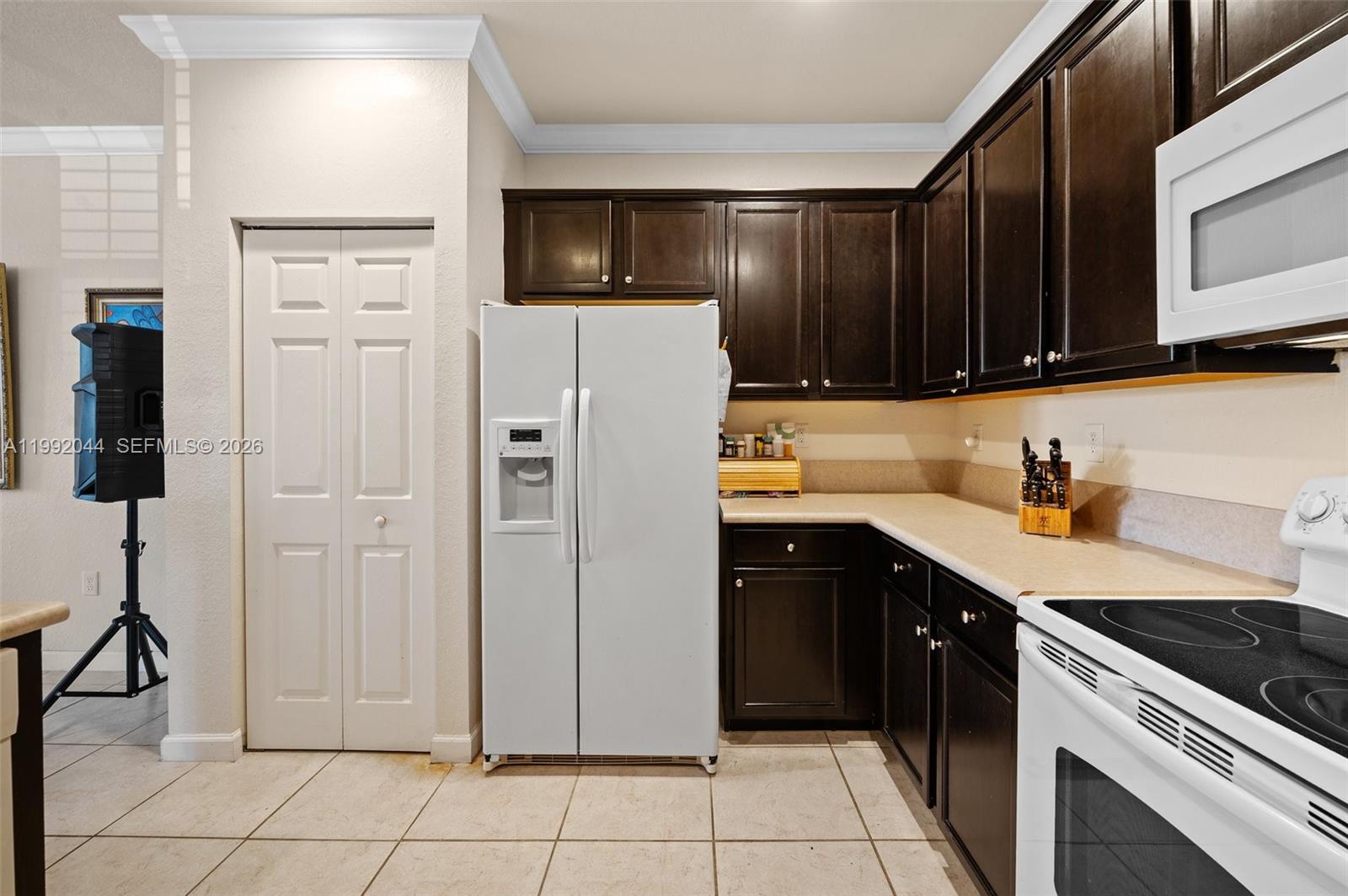 LAKES BY THE BAY FAYE REP - Residential