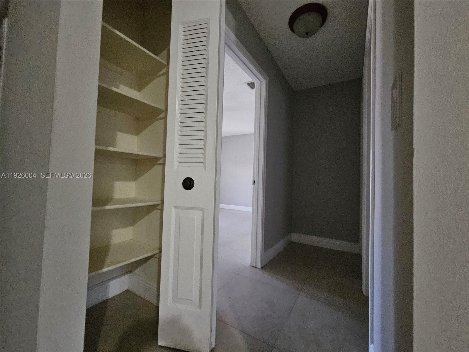 BENT TREE SOUTH - Residential Lease