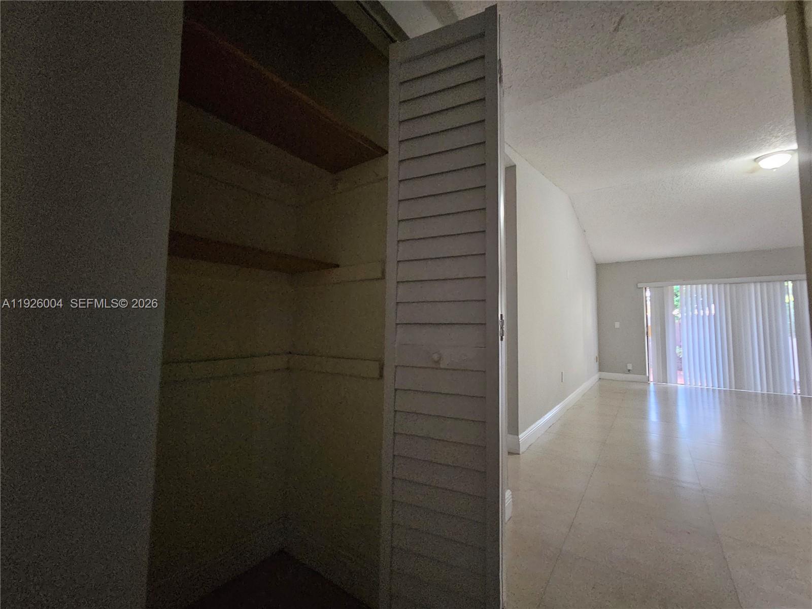 BENT TREE SOUTH - Residential Lease