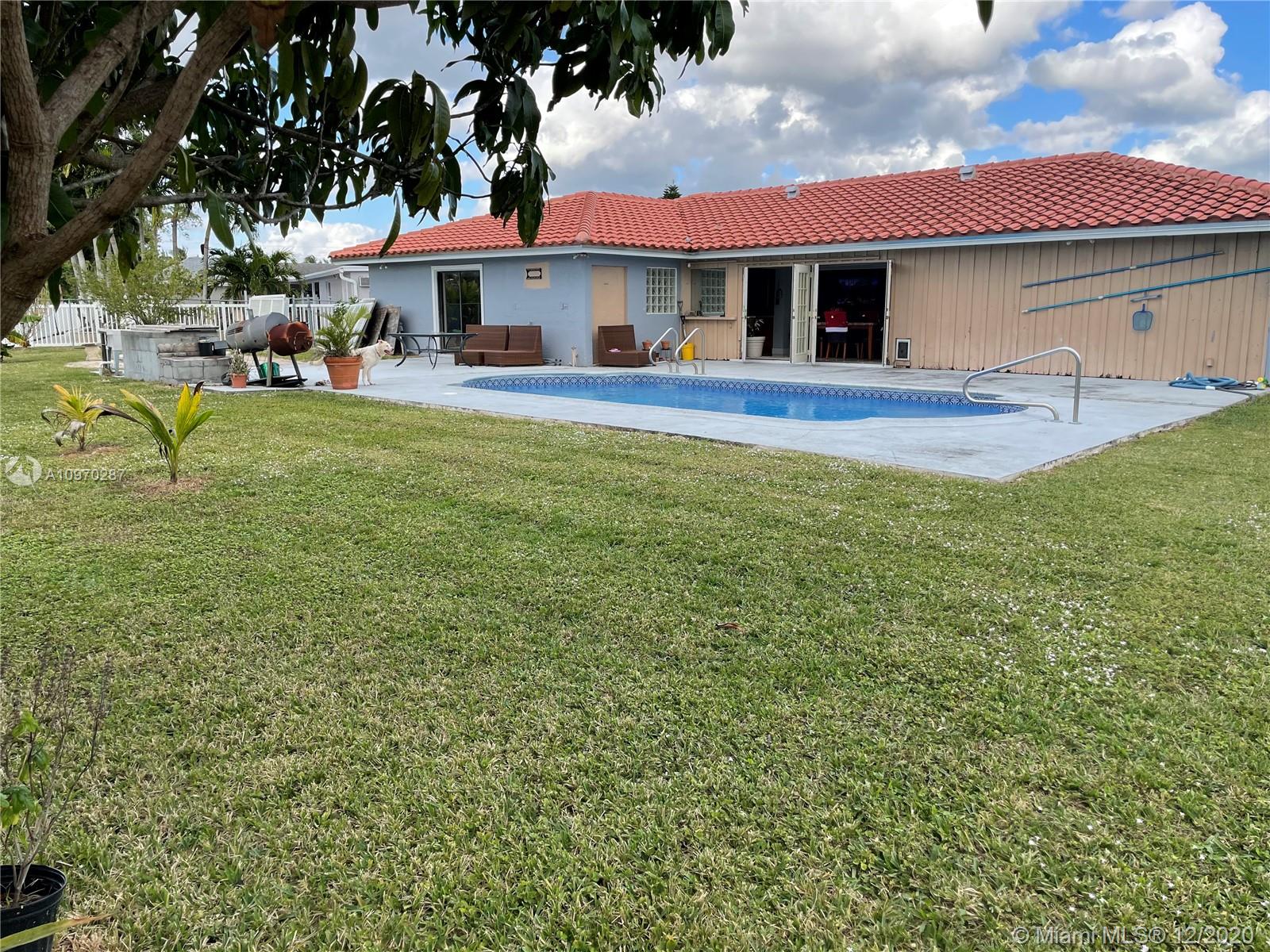 HOLIDAY CITY AT BOCA RATO - Residential