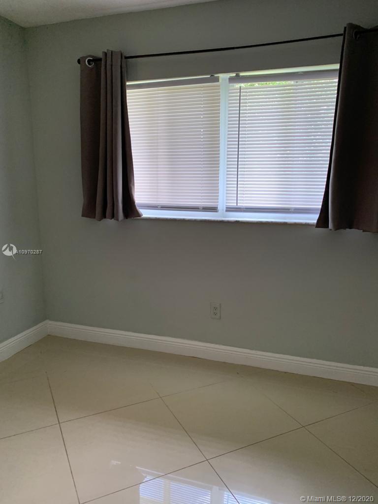 HOLIDAY CITY AT BOCA RATO - Residential