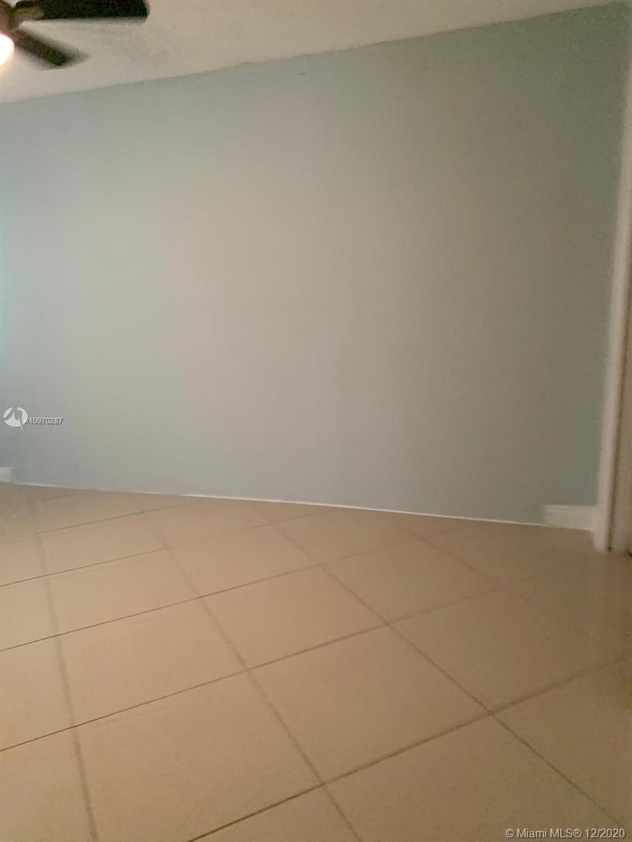 HOLIDAY CITY AT BOCA RATO - Residential