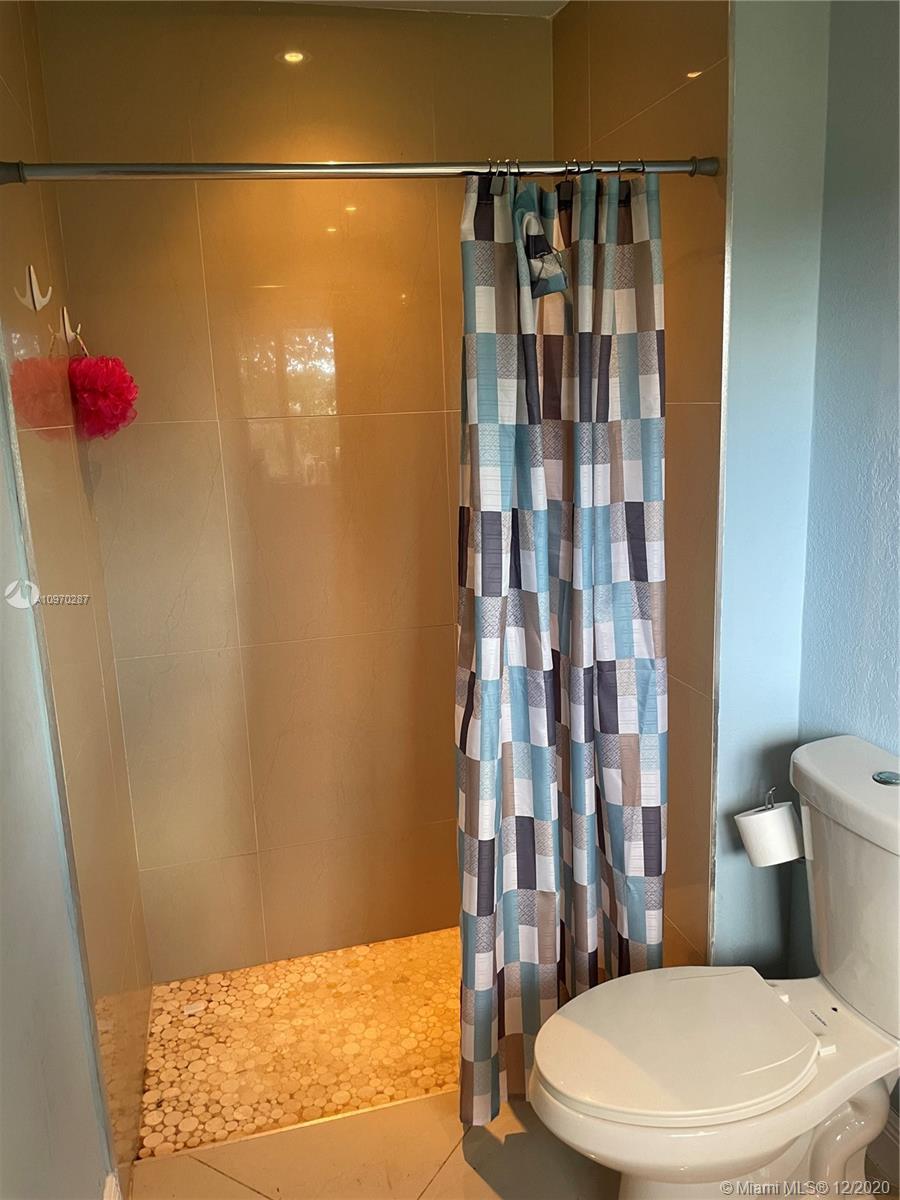 HOLIDAY CITY AT BOCA RATO - Residential