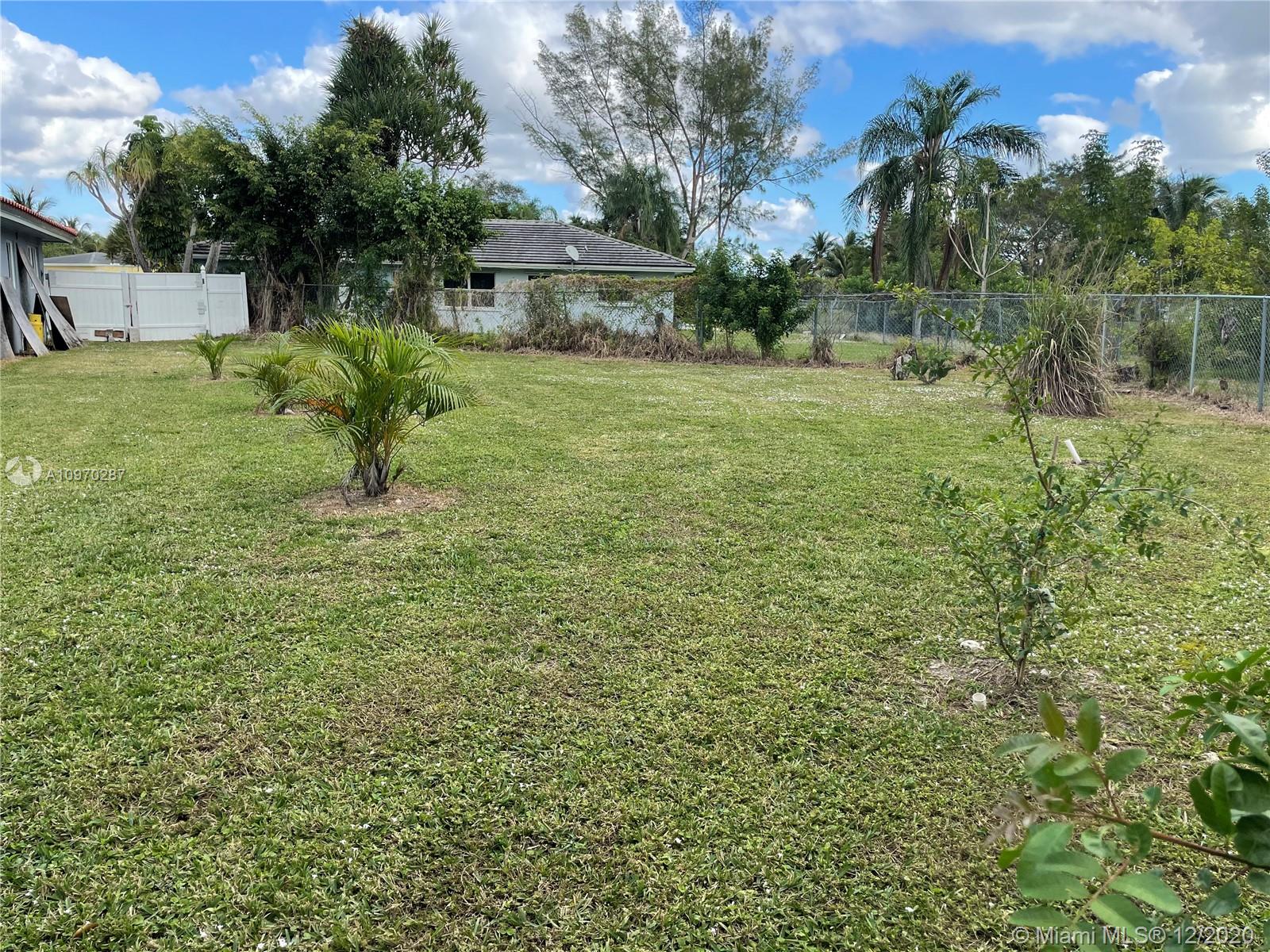 HOLIDAY CITY AT BOCA RATO - Residential