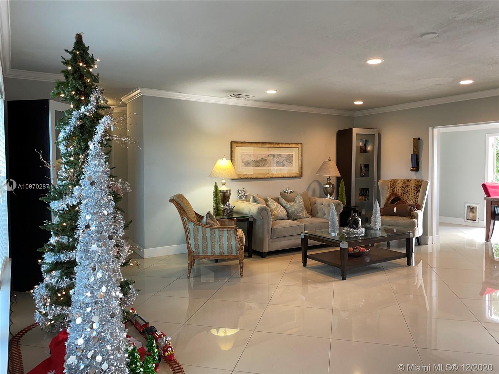 HOLIDAY CITY AT BOCA RATO - Residential