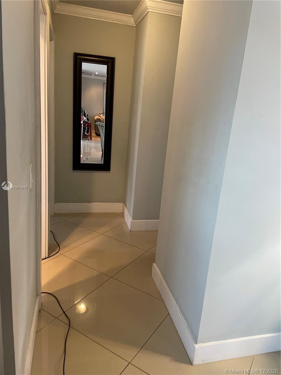 HOLIDAY CITY AT BOCA RATO - Residential