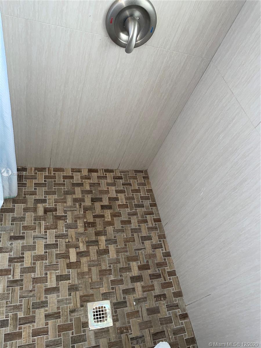 HOLIDAY CITY AT BOCA RATO - Residential