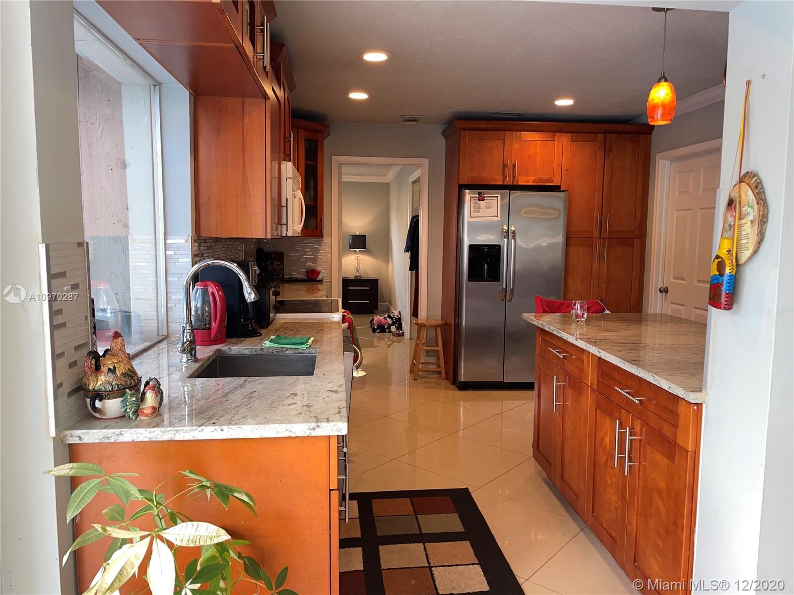 HOLIDAY CITY AT BOCA RATO - Residential