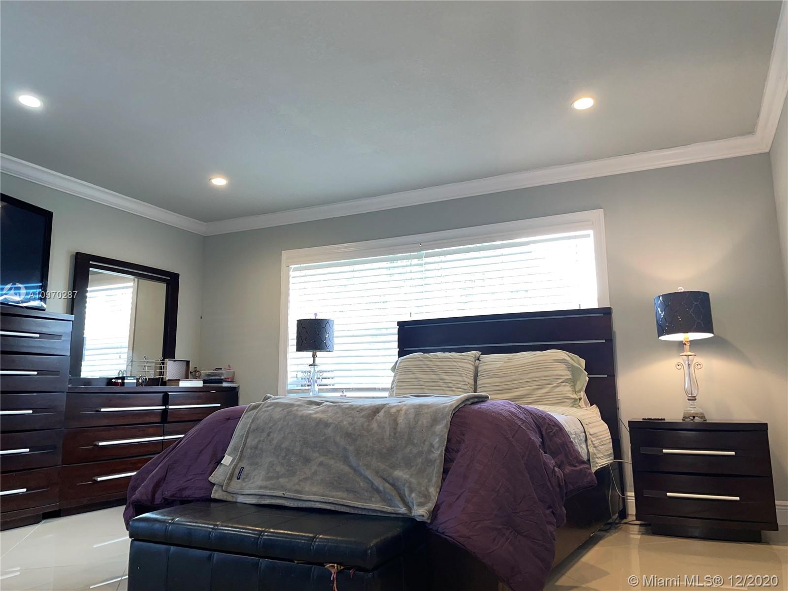 HOLIDAY CITY AT BOCA RATO - Residential