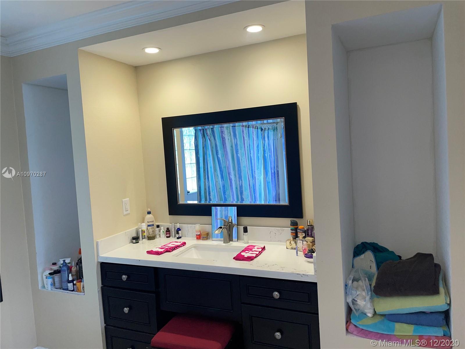 HOLIDAY CITY AT BOCA RATO - Residential