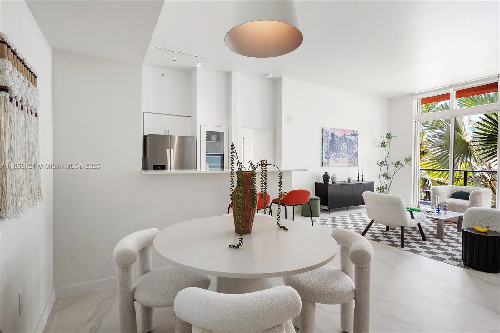 1155 Brickell Bay Dr 203