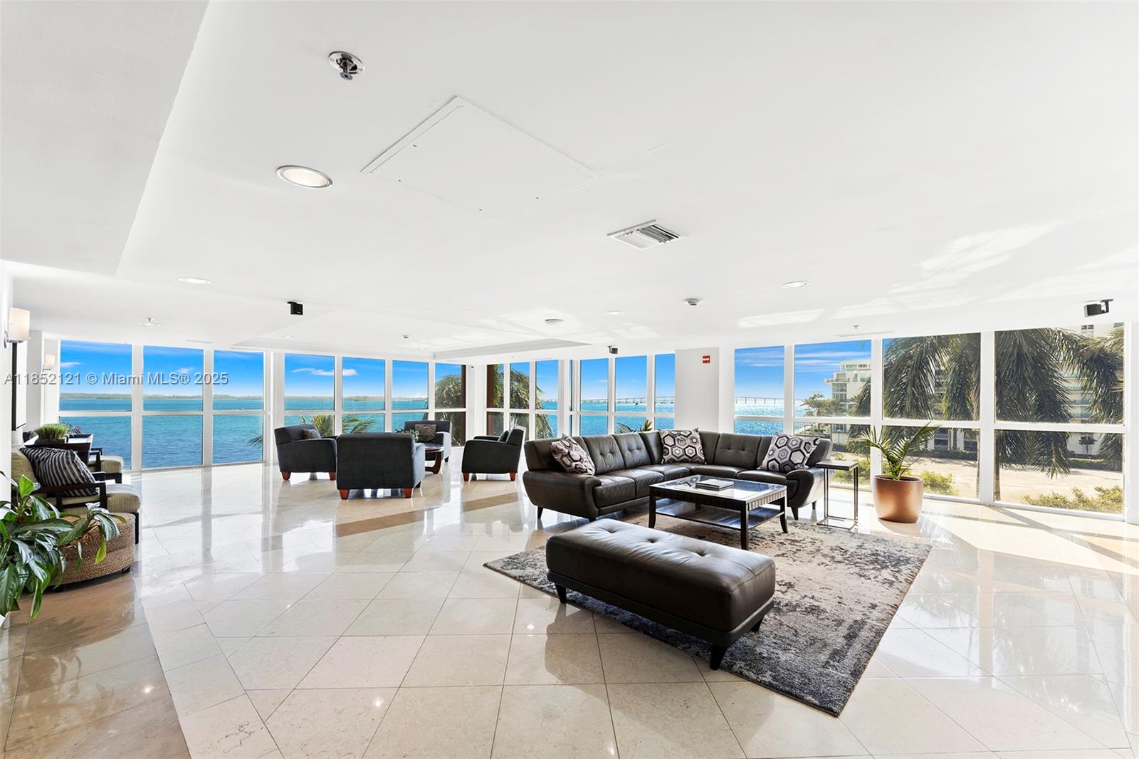 THE MARK ON BRICKELL COND - Residential