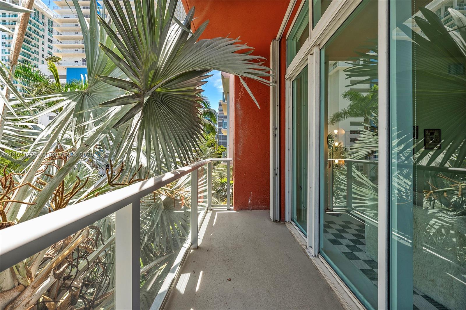 THE MARK ON BRICKELL COND - Residential