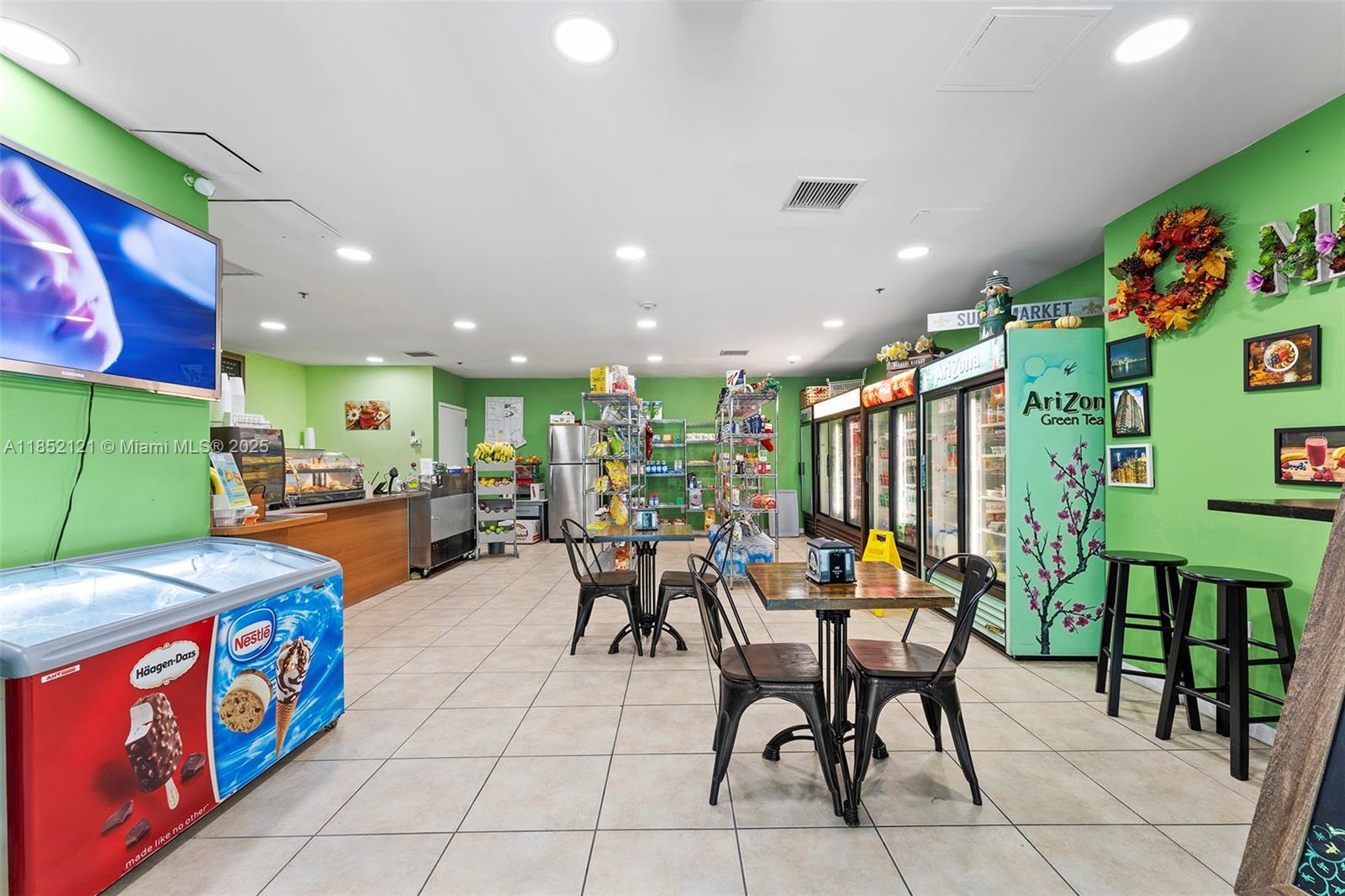 THE MARK ON BRICKELL COND - Residential