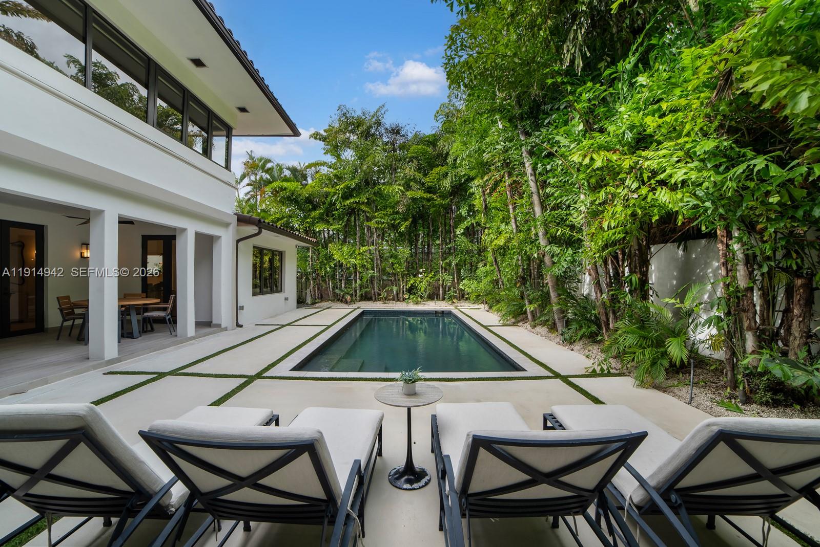 LA GORCE GOLF SUB - Residential